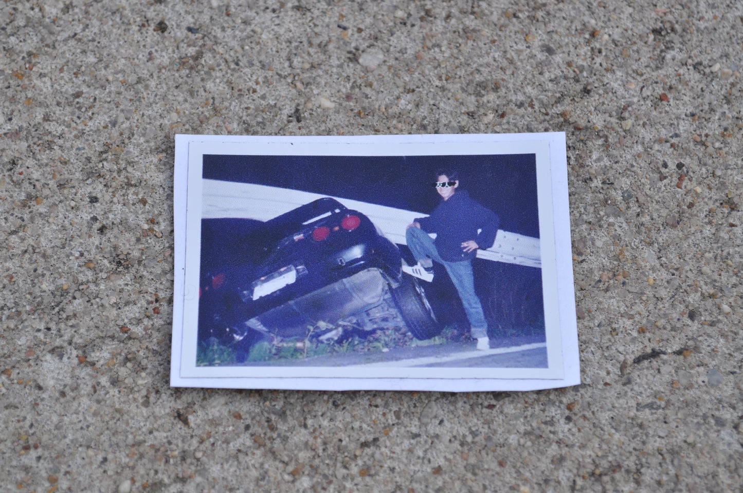 Crashed R32 Sticker