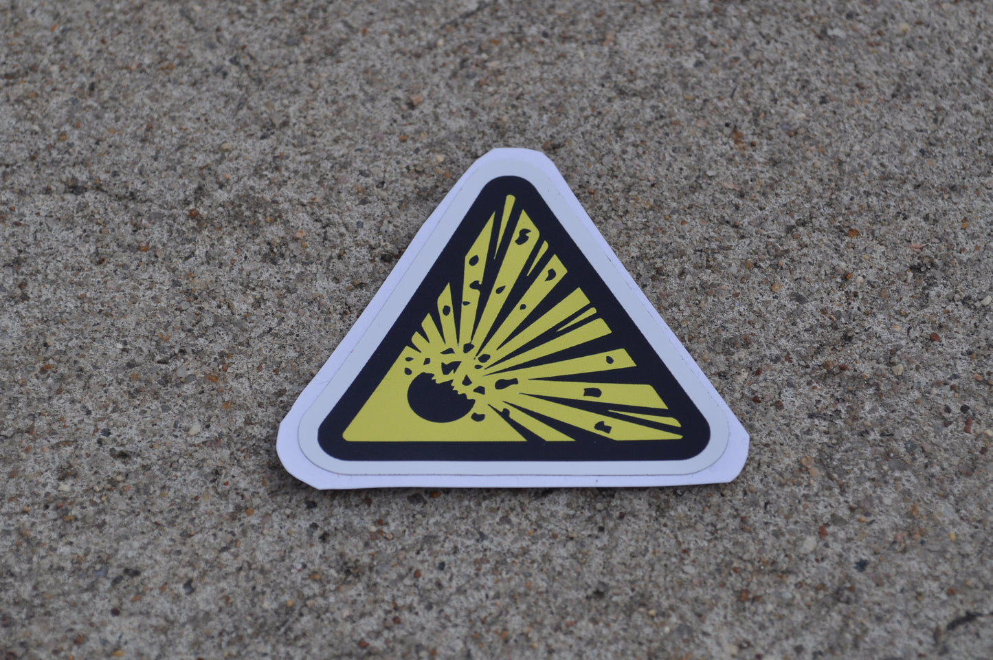 Explosive warning Sticker